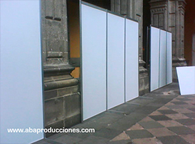 RENTA DE VALLAS TIPO POPOTILLO, VALLAS ANTIMOTIN, VALLAS TIPO BARRICADA Y RENTA DE GRADAS Y RENTA DE MAMPARAS EN LA CIUDAD DE MEXICO